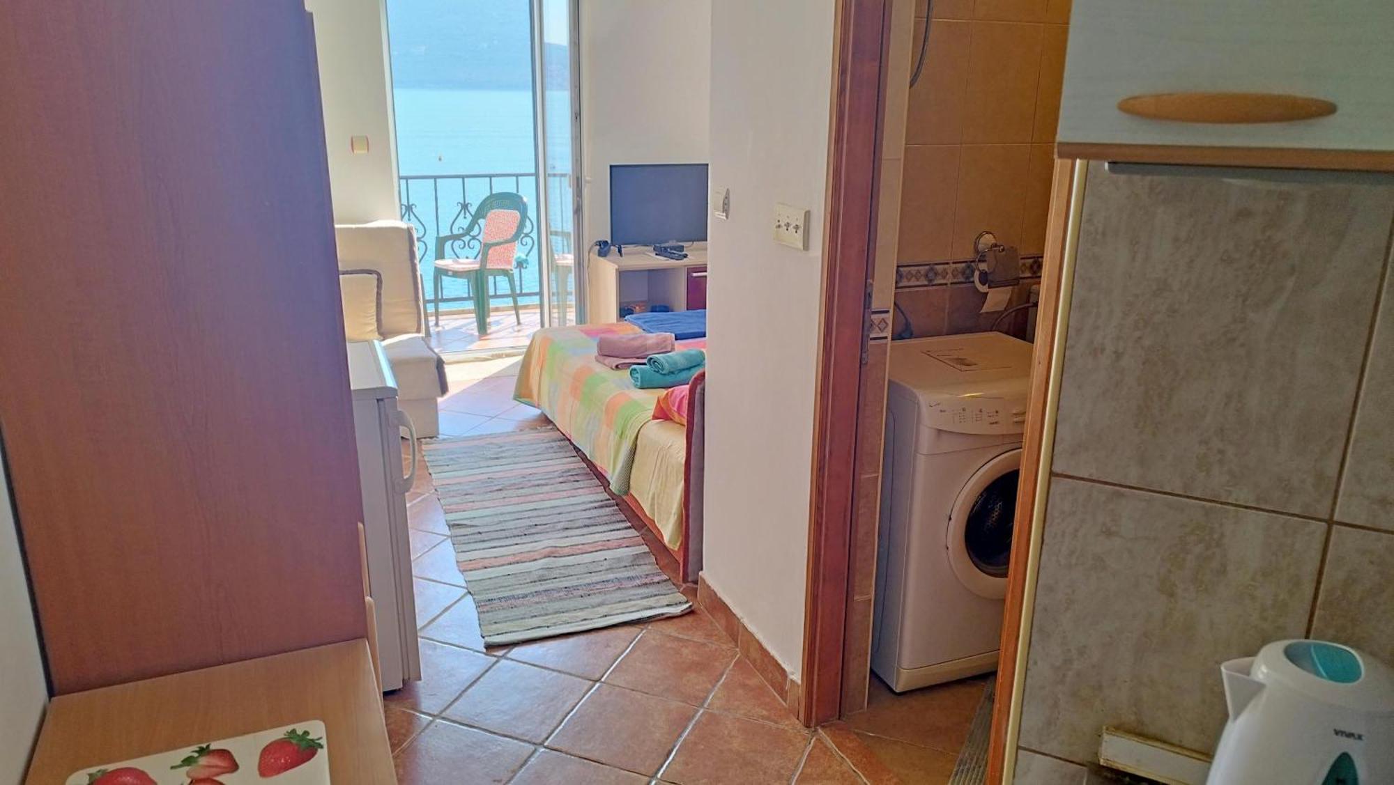 Rooms Beba Herceg Novi Buitenkant foto